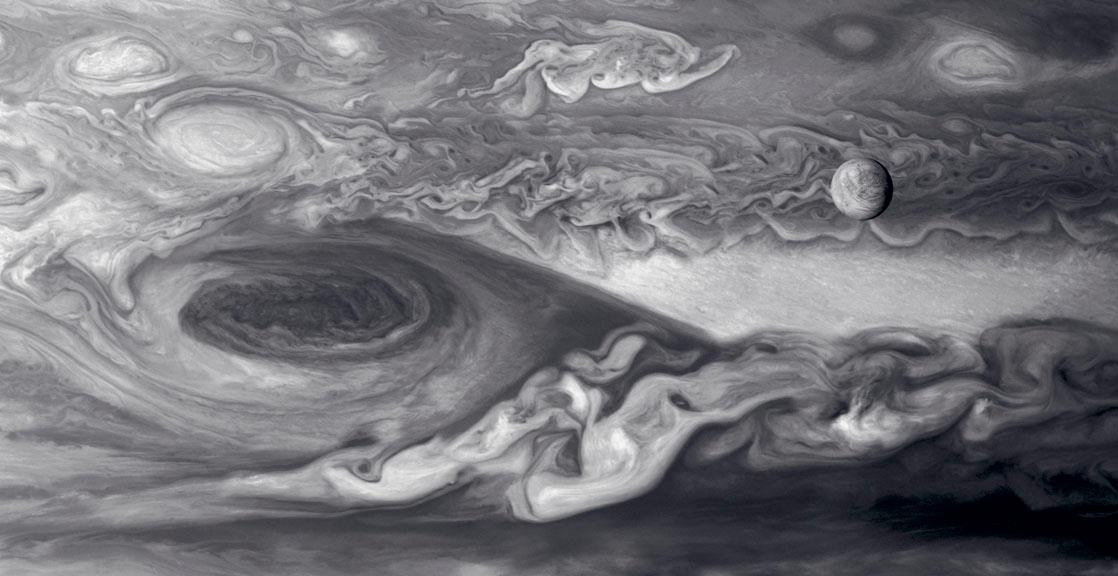 Jupiter  : tache rouge. (En noir et blanc ! )