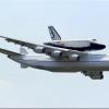 Antonov_An-225_with_Buran_at_Le_Bourget_1989_Manteufel