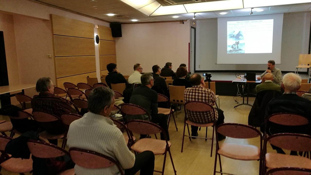 La salle pendant la présentation.