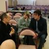 C. Fondacci avec deux auditeurs