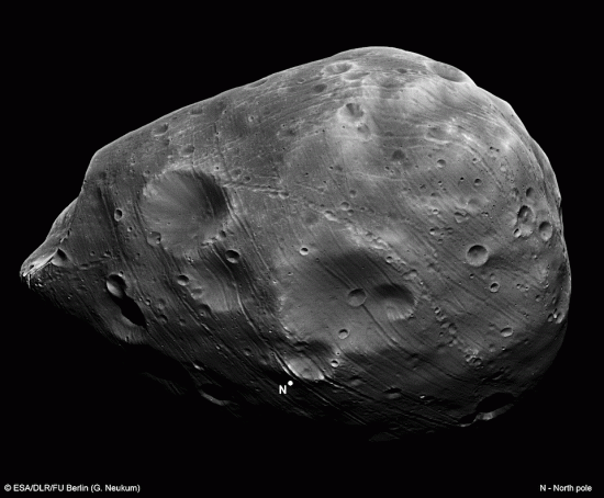 Phobos  , vue de son pôle nord.